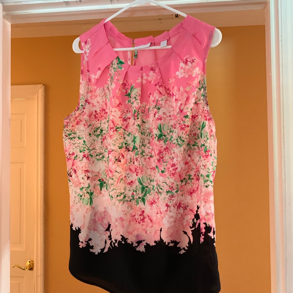 Pink and black sleeveless top